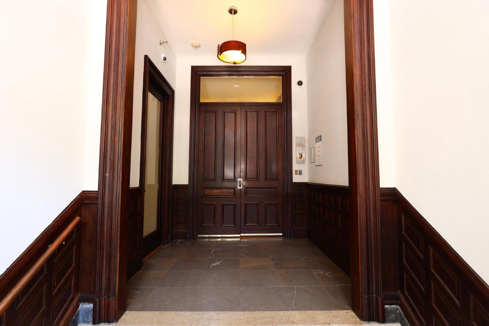 Stylish Newbury Street Studio, #2 Boston Exterior foto